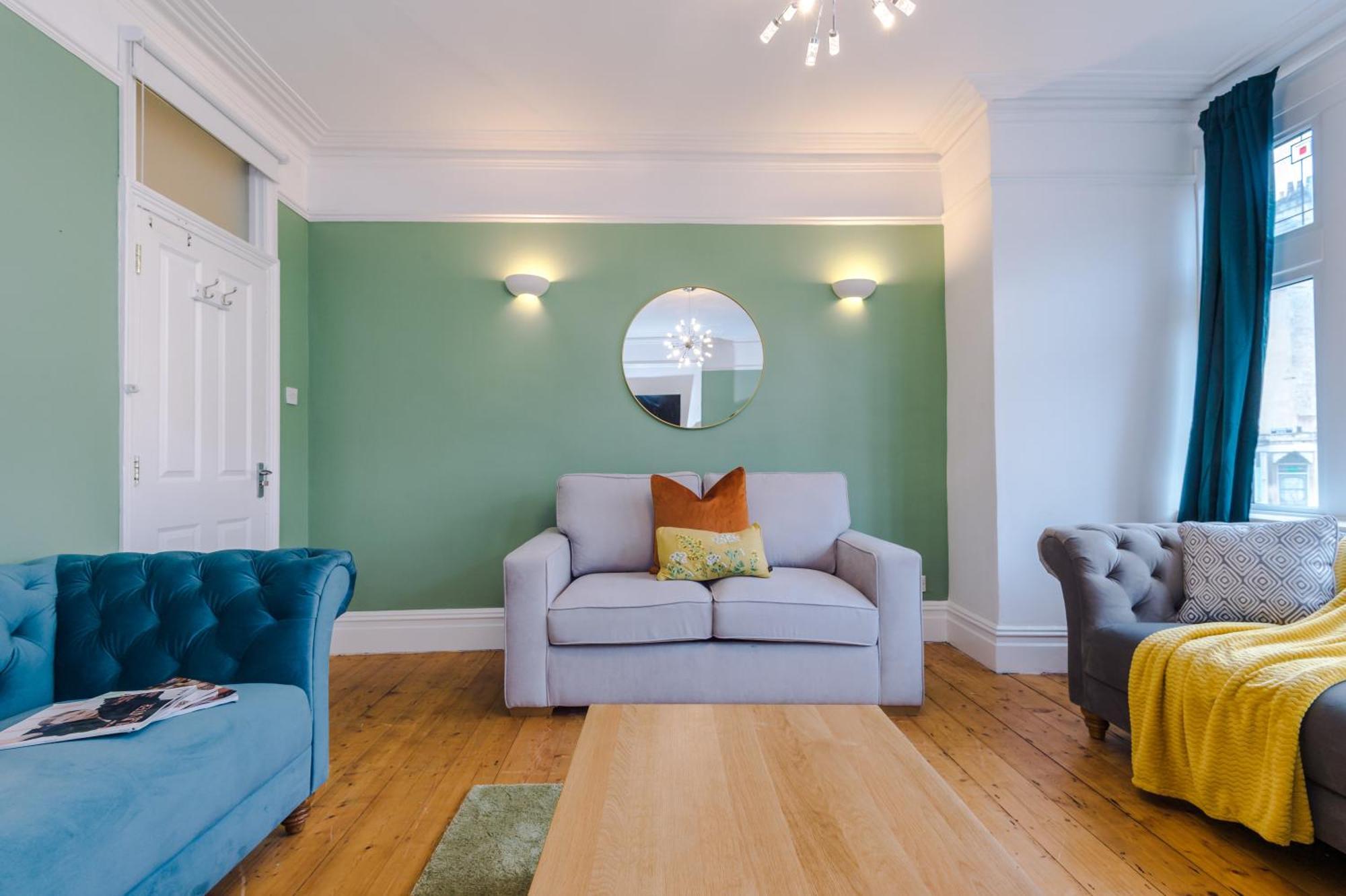 Incredible - Five Bedroom - 7 Actual Beds - 6 Bathroom House By Purestay - Central Bath With Parking Zewnętrze zdjęcie