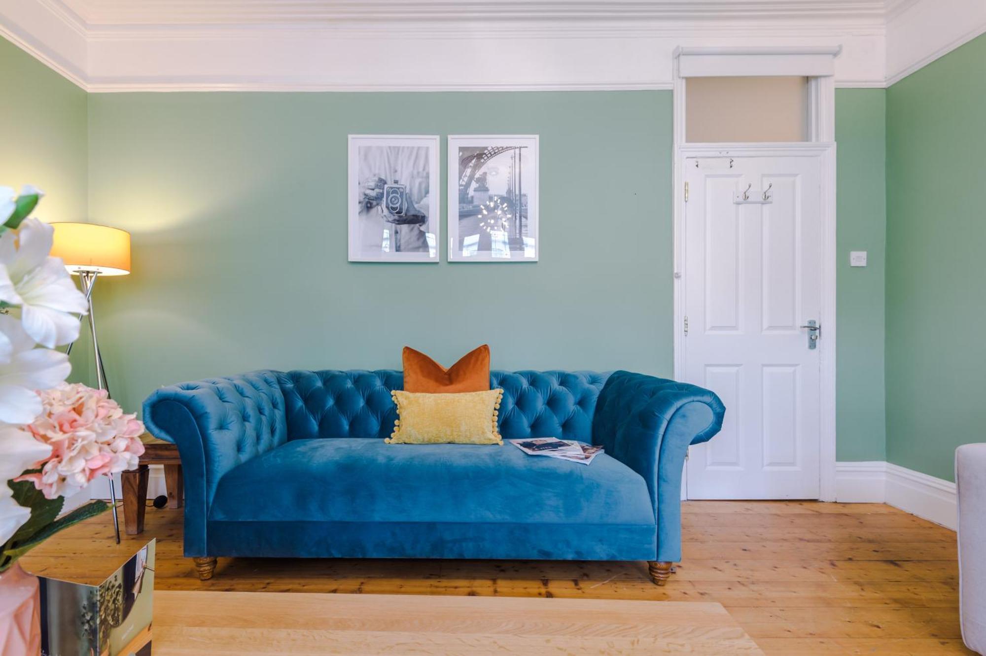 Incredible - Five Bedroom - 7 Actual Beds - 6 Bathroom House By Purestay - Central Bath With Parking Zewnętrze zdjęcie