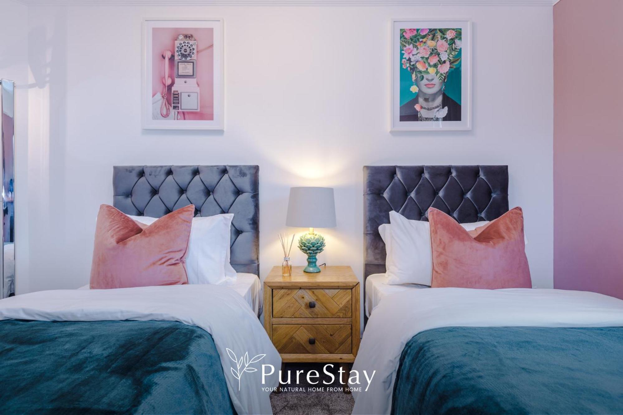 Incredible - Five Bedroom - 7 Actual Beds - 6 Bathroom House By Purestay - Central Bath With Parking Zewnętrze zdjęcie